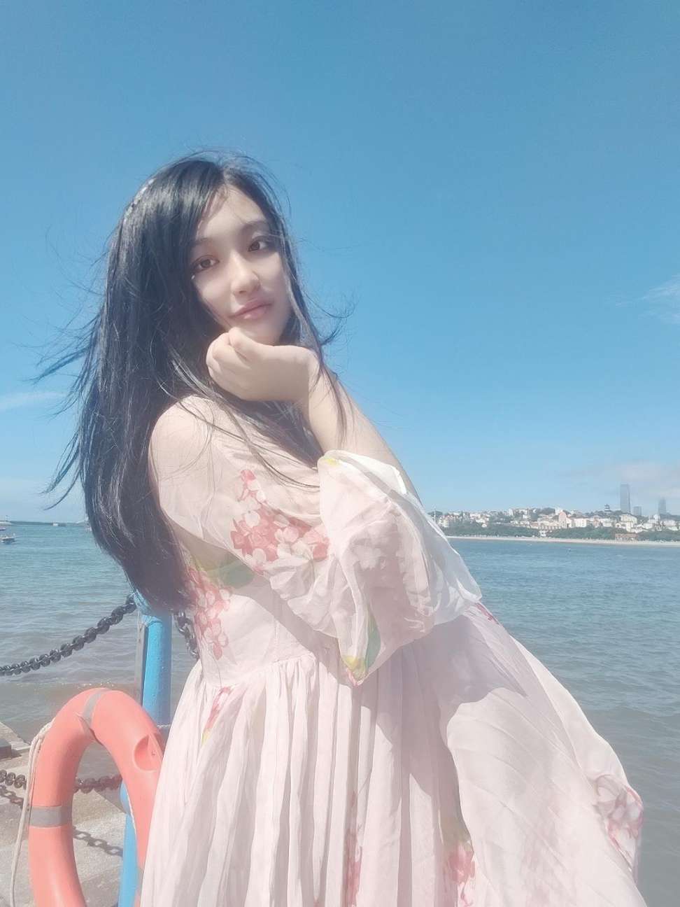 一个辽宁大学历史系的本科女生，与我曾有缘讨论历史 - 王琳鑫