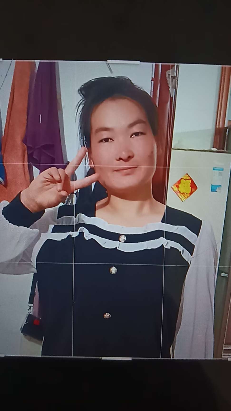 她是我媳妇有看到联系我13654514007 - 武娜娜